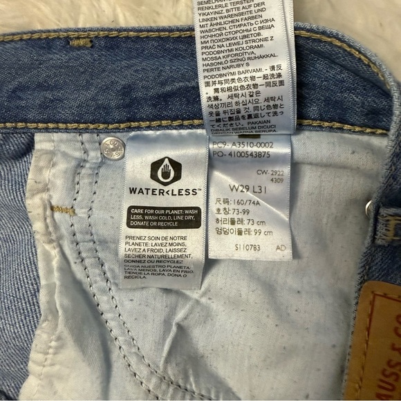 Levi’s ’94 Baggy Jeans Women’s Size 29 Distressed Blue Denim High Rise - Picture 4 of 7